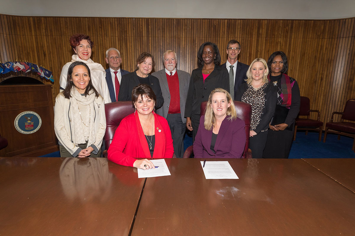 OSHA and NAWIC representatives at the Alliance renewal signing ceremony on December 13, 2017.