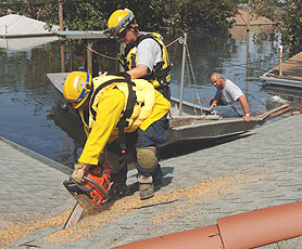 Photo courtesy of FEMA. This picture shows actual disaster site work conditions and may not illustrate proper safety and health procedures.