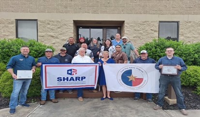 (Employees for Double R Brand Foods, LLC. and their SHARP flag and certificate)