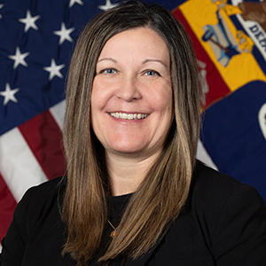 Amanda Wood Laihow