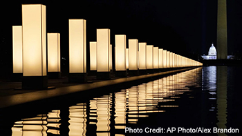 Photograph of US Capitol memorial - Photo Credit: AP Photo/Alex Brandon