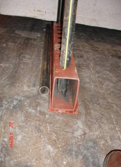 "Slab rack" base with pole fully inserted. "Slab rack" base with pole fully inserted.